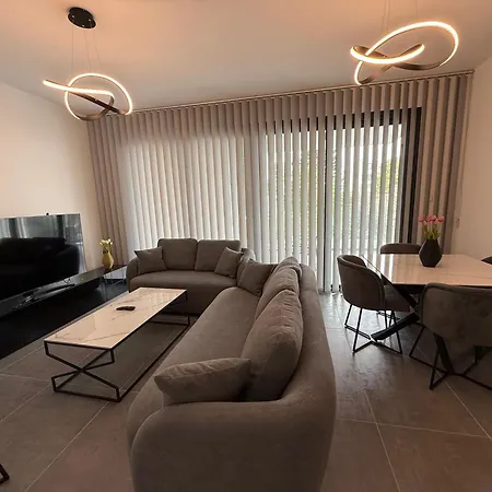 Glabur - Elite 2bdr Nicosie