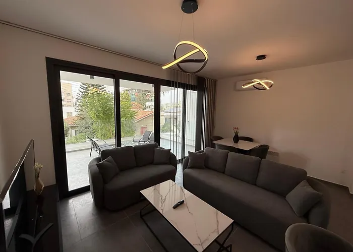 Glabur - Elite 2bdr * Nicosia